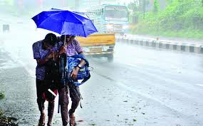  ജൂലൈയിൽ മലയാളികളെ കാത്തിരിക്കുന്നത് സാധാരണ മഴയല്ല; ഇത്തവണ ലഭിക്കുക നല്ല തകർപ്പൻ മഴ, കാലാവസ്ഥാ വകുപ്പ് പറയുന്നത്…