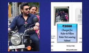  ഹെൽമെറ്റ് വയ്ക്കാതെ ബൈക്കിൽ സഞ്ചരിച്ച് ഇന്റർവ്യൂ; ഒടുവിൽ പിഴയടച്ച് മാപ്പും പറഞ്ഞ് തടിയൂരി