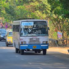  സീറ്റുകൾ കാലി, തിക്കും തിരക്കുമില്ല; ഉരുൾപൊട്ടലുണ്ടായി ഒരാഴ്ചയ്ക്കുശേഷം മുണ്ടക്കൈയിൽ കെഎസ്ആർടിസി വീണ്ടും ഓടി