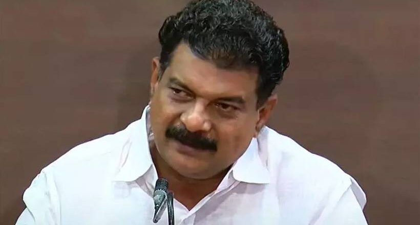 ‘നിലമ്പൂരിലെ ആയിരക്കണക്കിന് ആളുകളുമായി സത്യപ്രതിജ്ഞ ചെയ്യാൻ പോകും, ഇത് ജനങ്ങളെ അറിയാവുന്നതു കൊണ്ടുള്ള ആത്മവിശ്വാസം’- പി വി അൻവർ